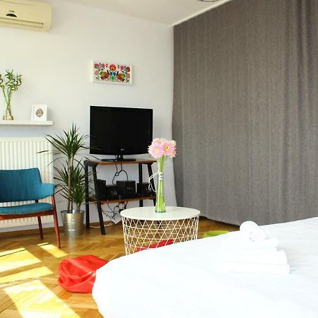 Wstapartments Sunset View Krucza 46 ワルシャワ エクステリア 写真